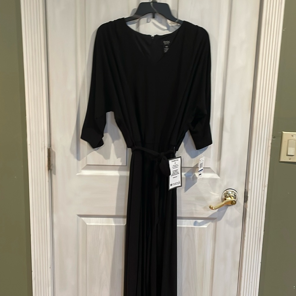 Elegant evening wear jumpsuit.